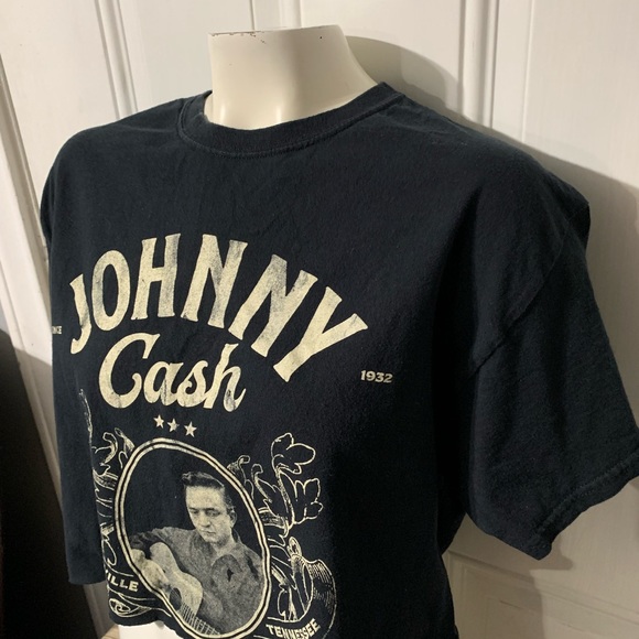 Johnny Cash cropped T-shirt size L. - Picture 2 of 7